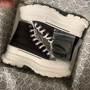 Alexander Mcqueen boots cost me 750 only wear one time s-l1200.png main image 2